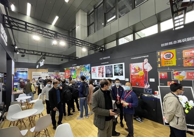 爱普生亮相迪培思国际广告展 以硬实力展广告魅(图5) 爱普生亮相迪培思国际广告展 以硬实力展广告魅(图5)